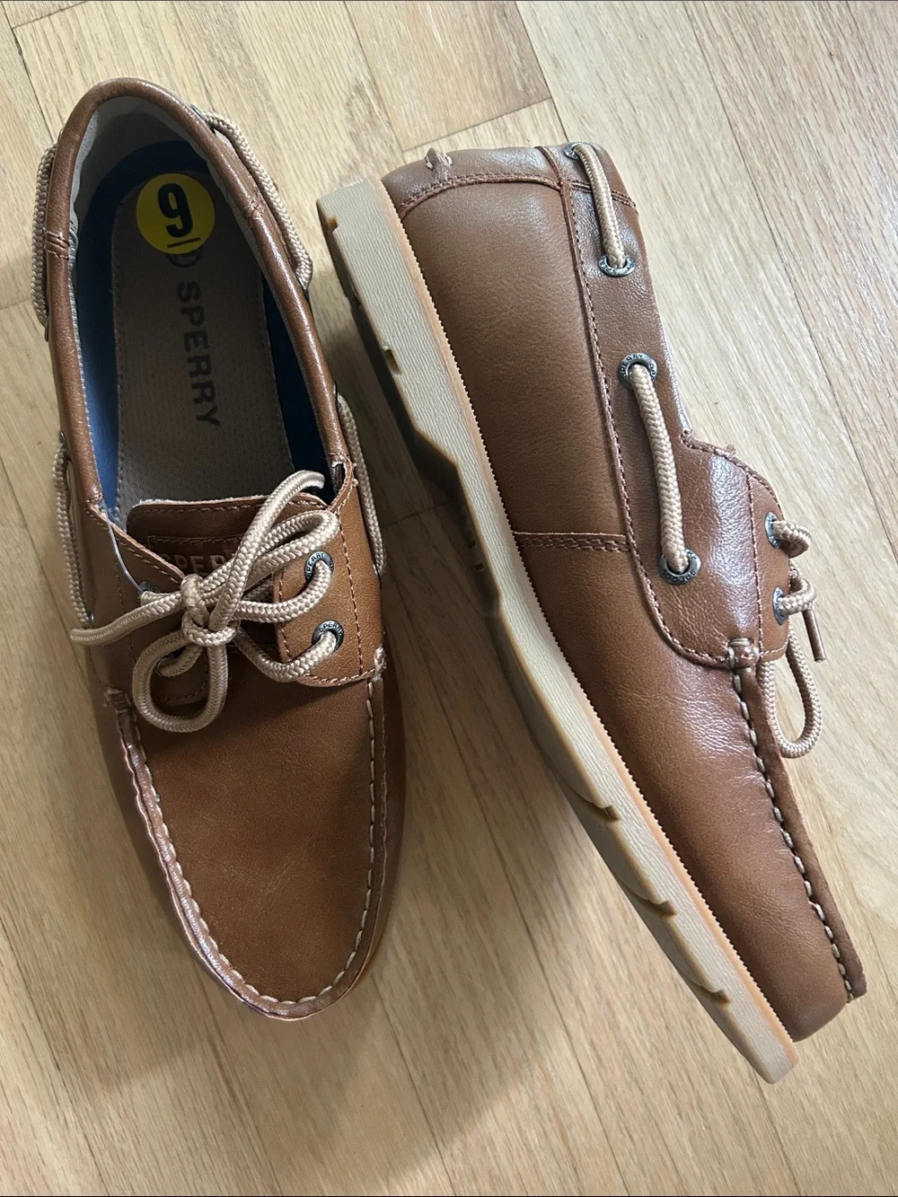 Sperry NWOT Men’s Tan Leather Boat Shoes - Classic Top Sider Lace-Up, Size 9